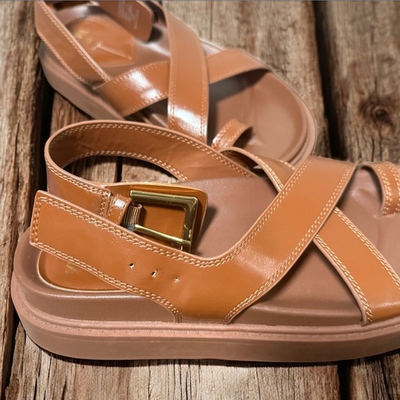 ZARA CROSSED STRAP FLAT SANDALS Size 6.5/7 US (37) - Picture 5 of 14